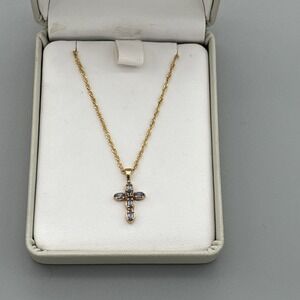 Vintage 14K Yellow Gold Milor Italy Open Twisted Filigree Cross Necklace Pendant